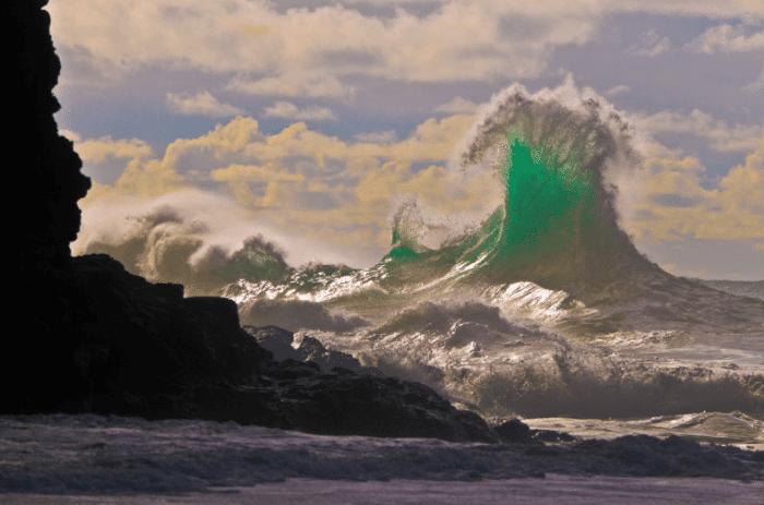 Green Stack Wave